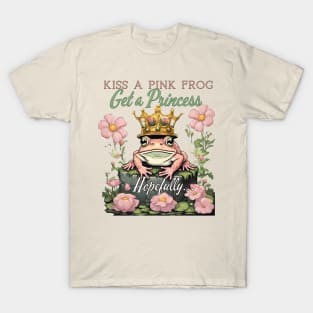 Kiss a pink frog T-Shirt